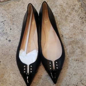 *NEW* Christian Louboutin flats